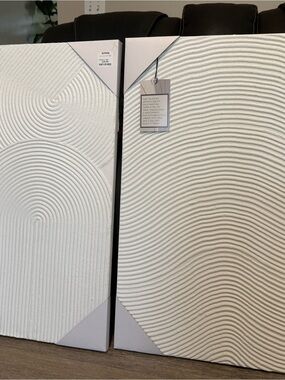 NWT Handcrafted White Textured Wall Panels - Modern Ripple Set